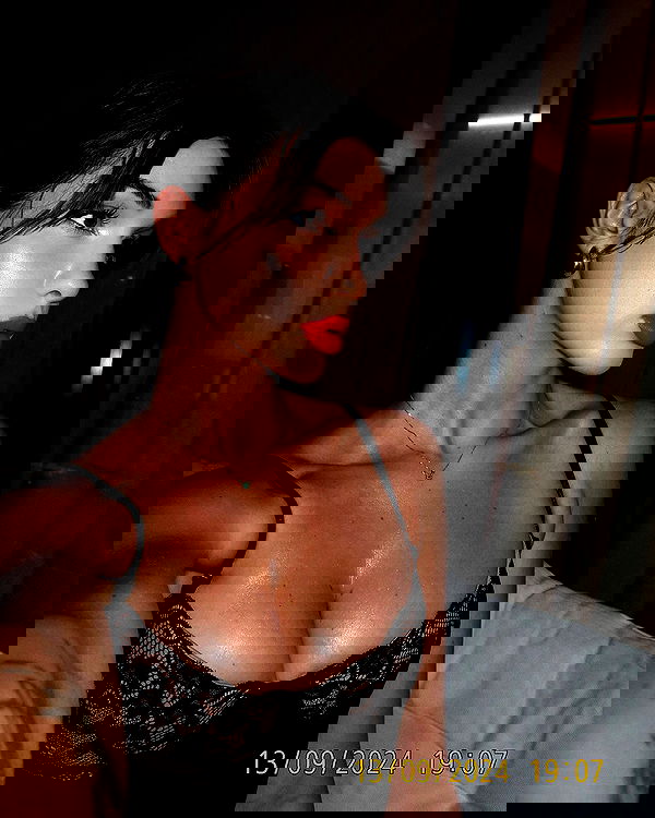 itsilanosh itsilanosh archive image