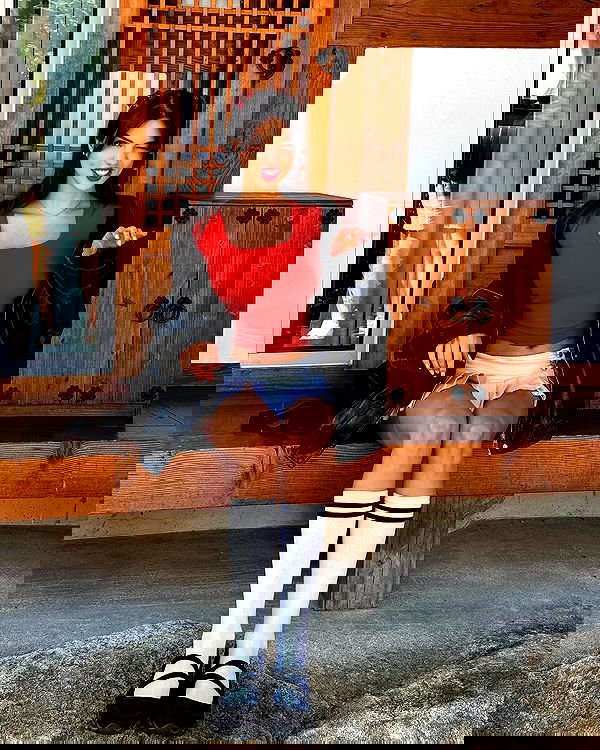 itsilanosh itsilanosh archive image