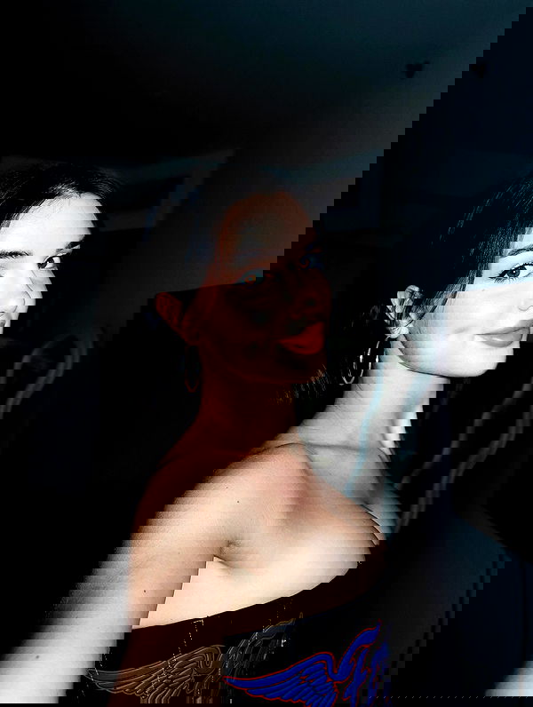 itsilanosh itsilanosh archive image