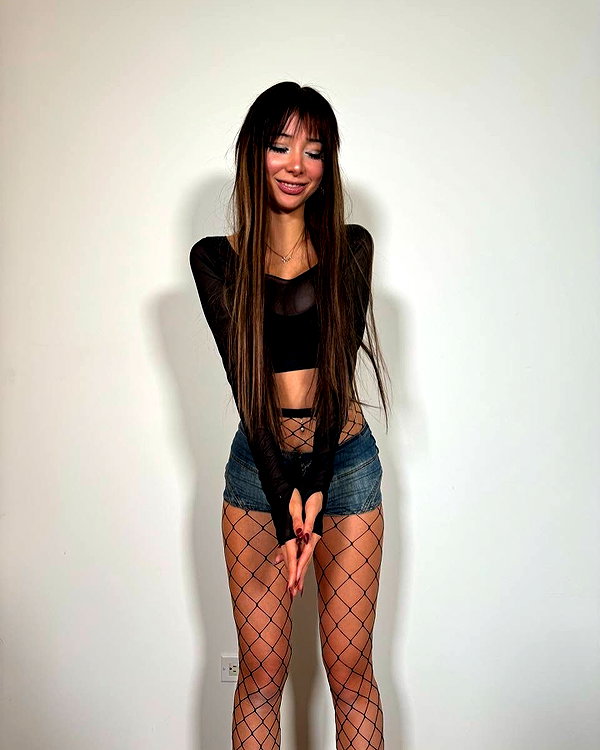 itsizzyskye instagram image archive image