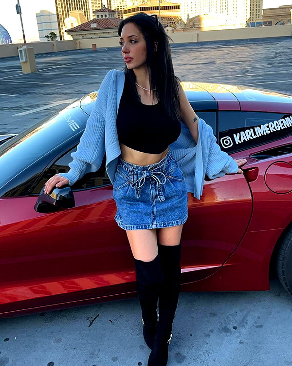 itskarlianne instagram image archive image