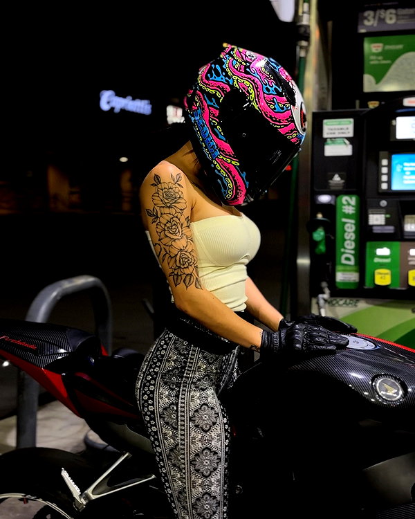 itskarlianne instagram image archive image