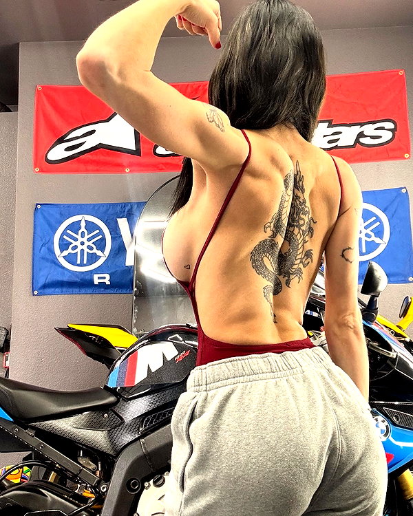 itskarlianne instagram image archive image