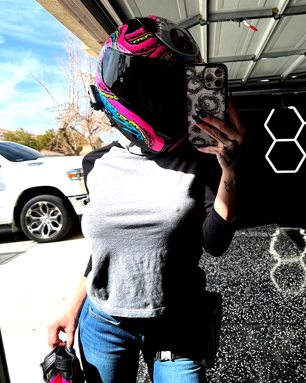 itskarlianne instagram image archive image