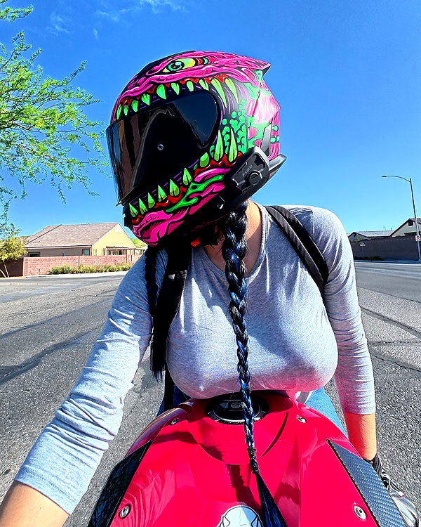 itskarlianne instagram image archive image