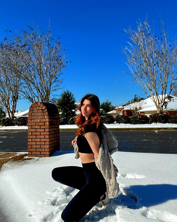 itsrebeka_19 instagram image archive image