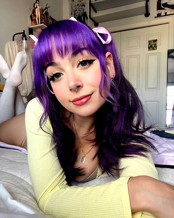itsrowsvee instagram image archive image