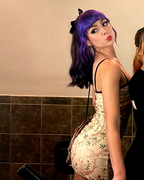 itsrowsvee instagram image archive image