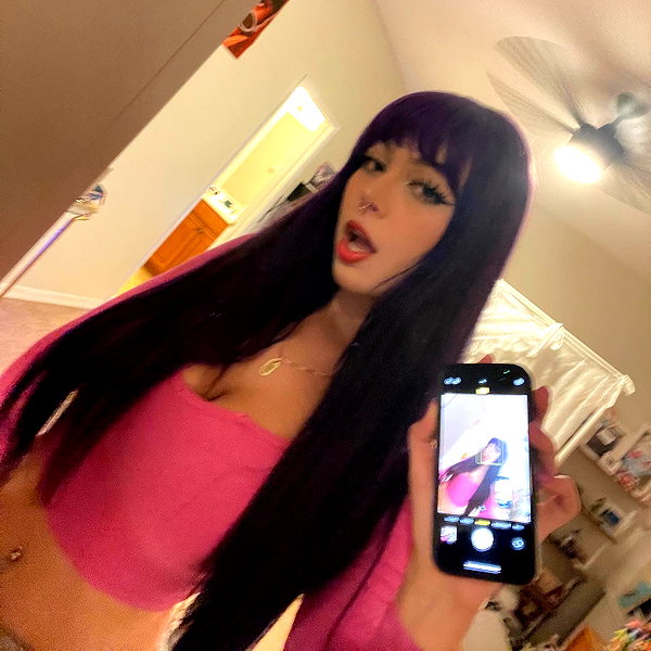itsrowsvee instagram image archive image
