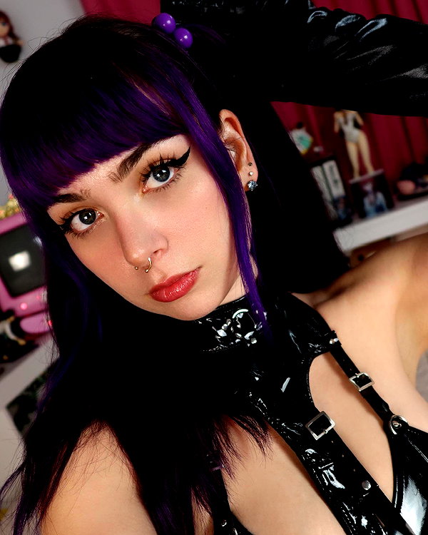 itsrowsvee instagram image archive image