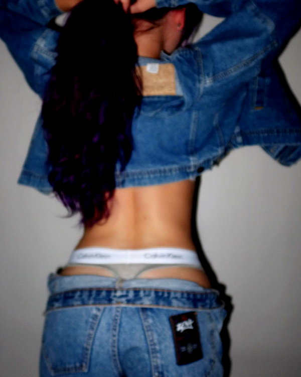 itsrowsvee instagram image archive image