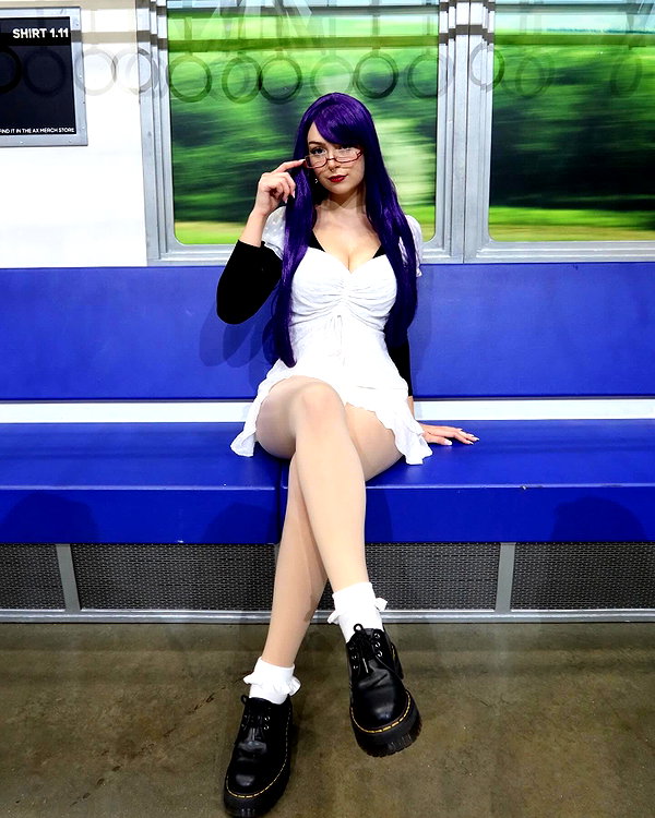 itsrowsvee instagram image archive image