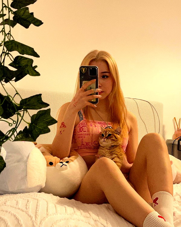 ivy.owowo instagram image archive image