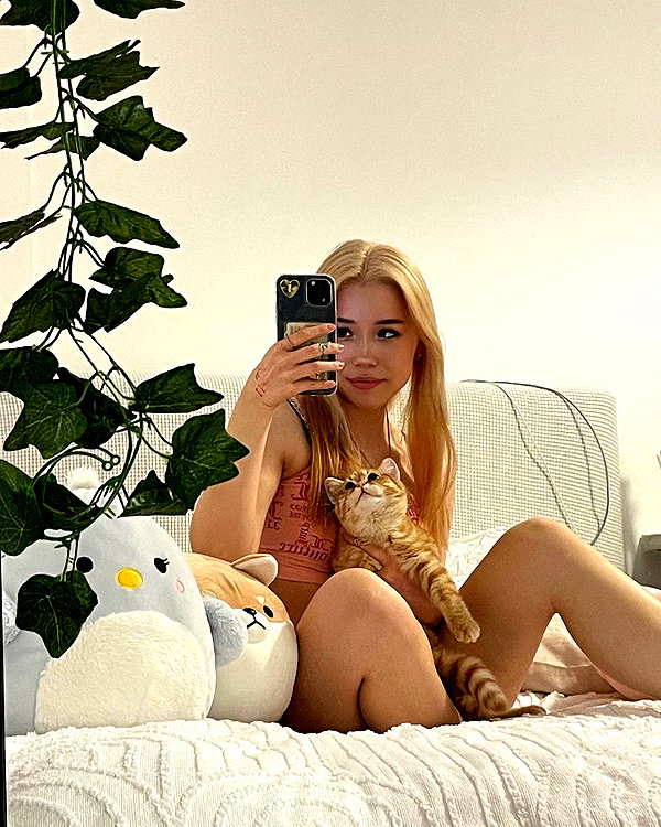 ivy.owowo instagram image archive image