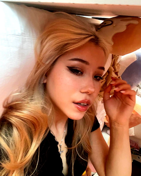 ivy.owowo instagram image archive image
