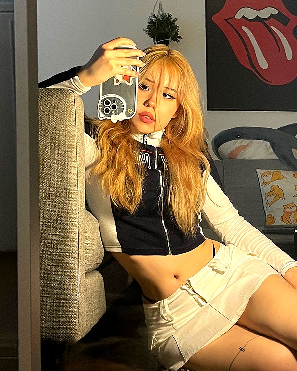 ivy.owowo instagram image archive image