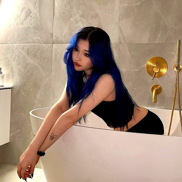 ivy.owowo instagram image archive image