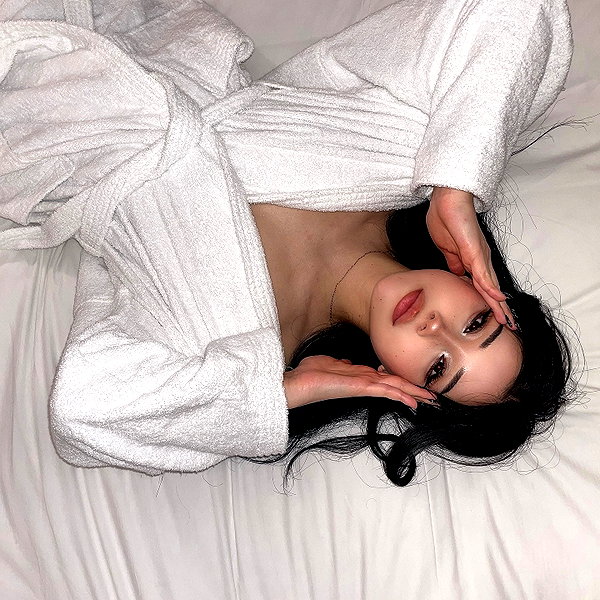 ivy.owowo instagram image archive image
