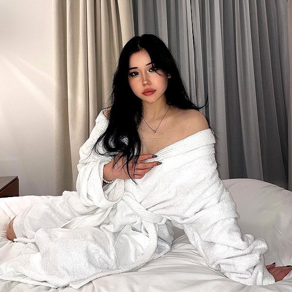 ivy.owowo instagram image archive image