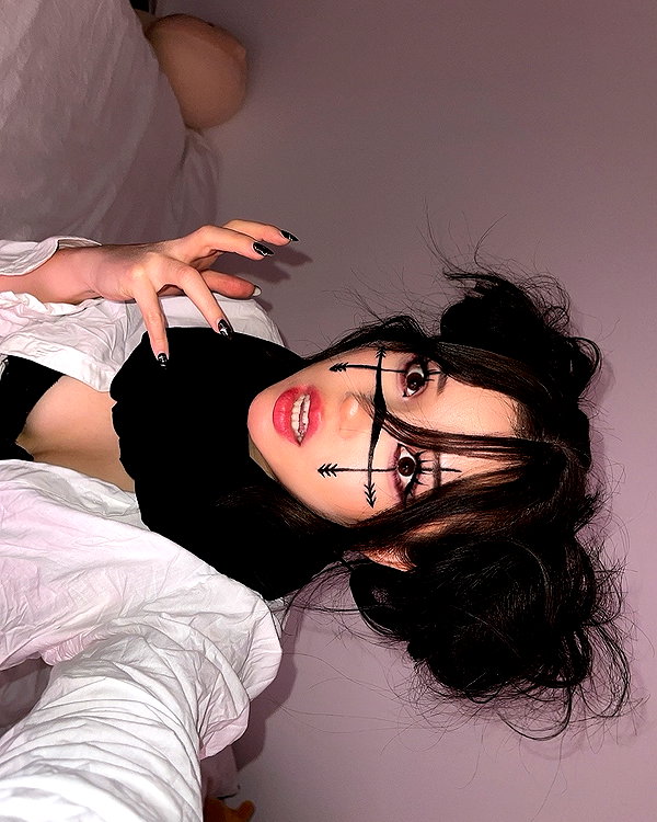 ivy.owowo instagram image archive image