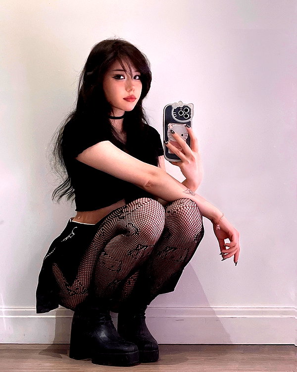 ivy.owowo instagram image archive image