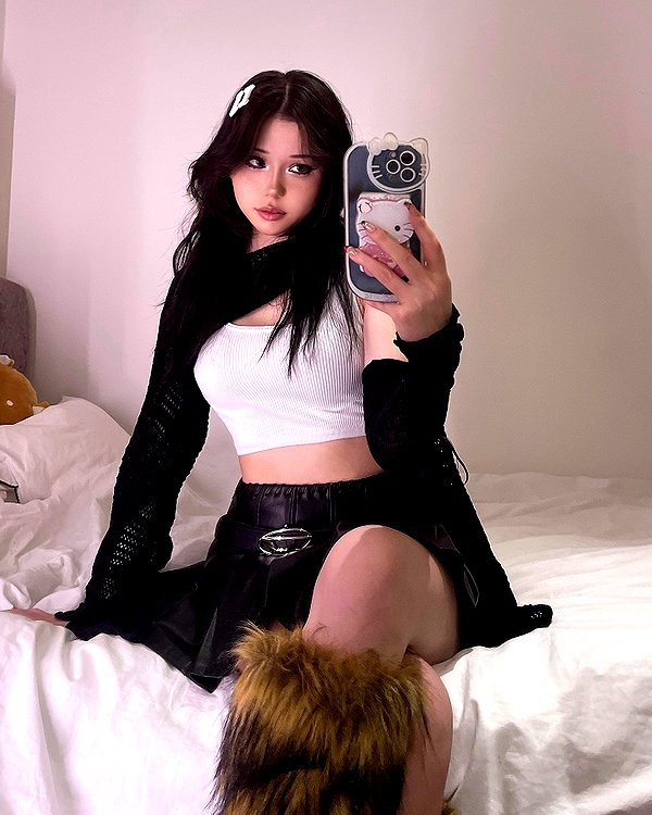 ivy.owowo instagram image archive image