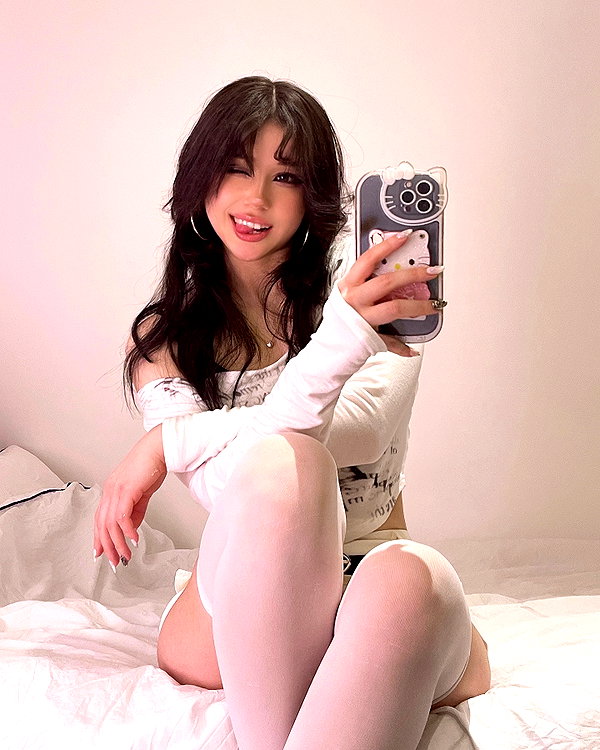 ivy.owowo instagram image archive image