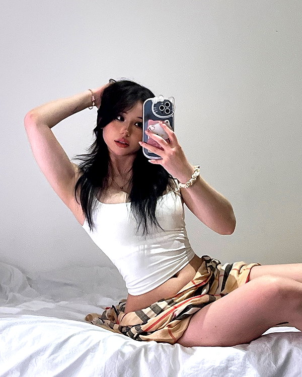ivy.owowo instagram image archive image