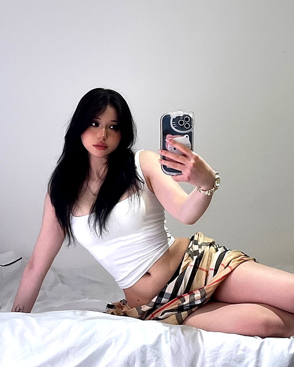 ivy.owowo instagram image archive image