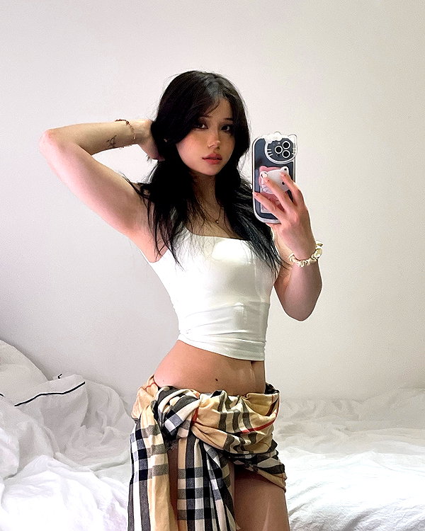 ivy.owowo instagram image archive image
