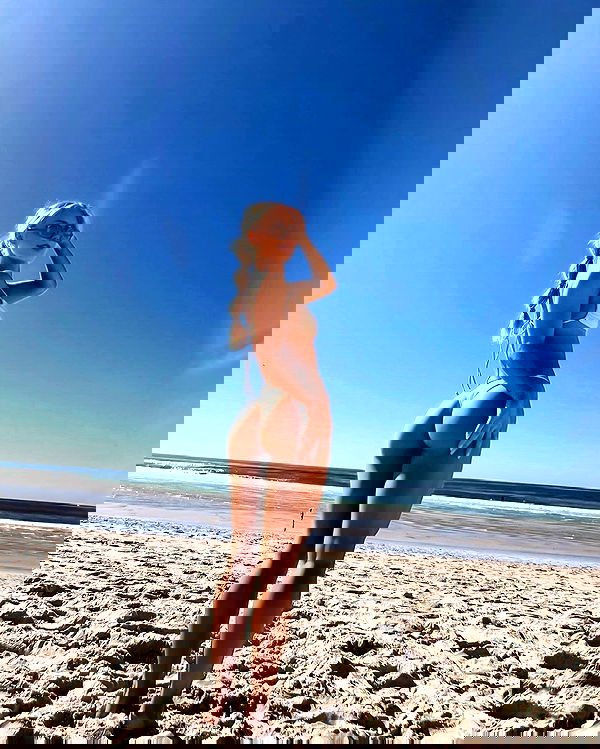 ivy.pavlova image ~ Altpins