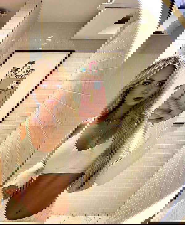 ivy.pavlova image ~ Altpins