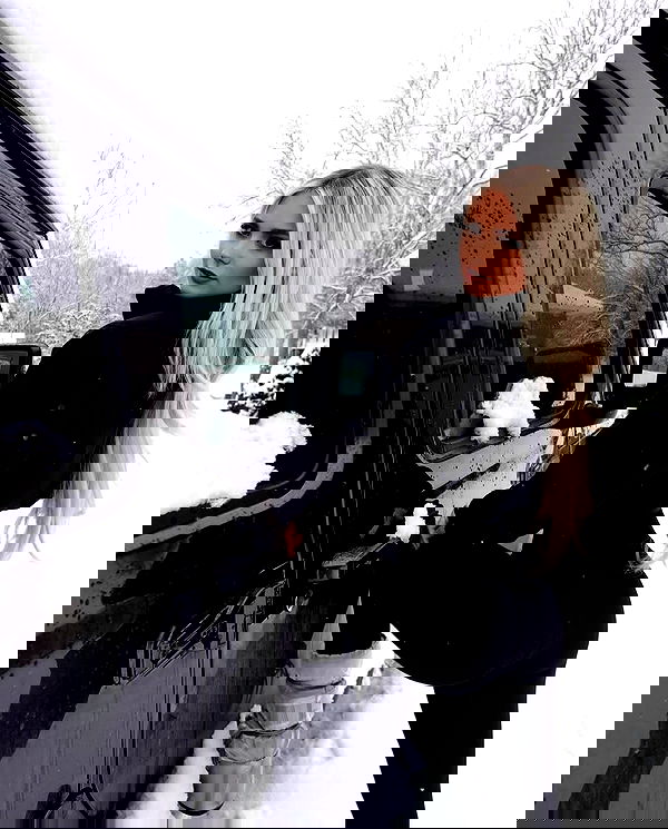 ivy.pavlova image ~ Altpins