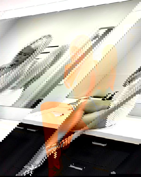 ivy.pavlova image ~ Altpins