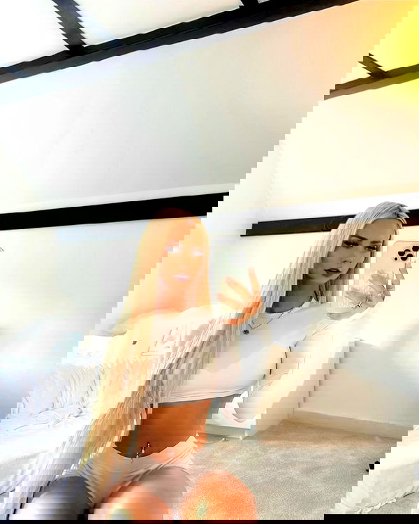 ivy.pavlova image ~ Altpins