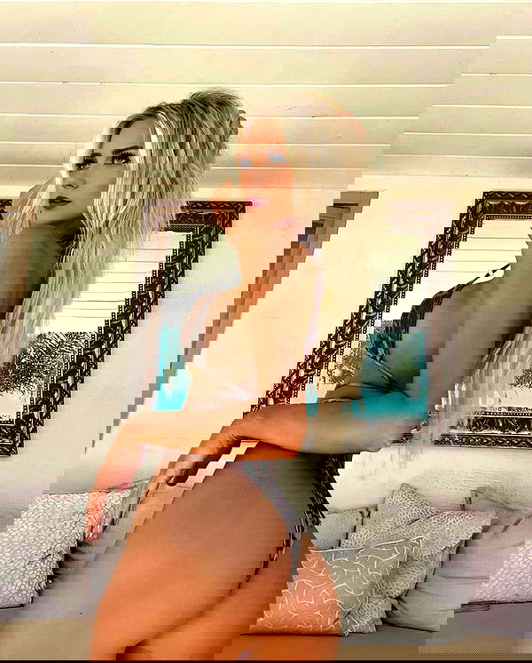 ivy.pavlova image ~ Altpins