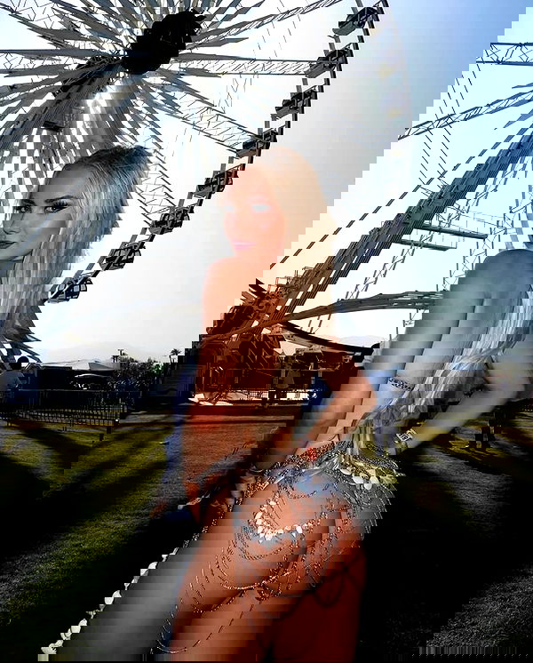 ivy.pavlova image ~ Altpins