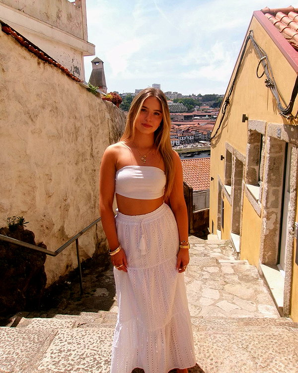 izabelawaniekk izabelawaniekk archive image