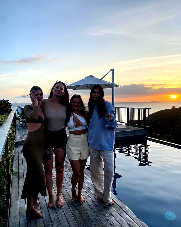 jade.schutte instagram image archive image