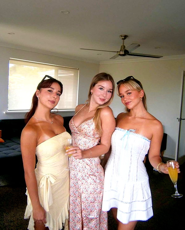 jadelawrence5 instagram image archive image