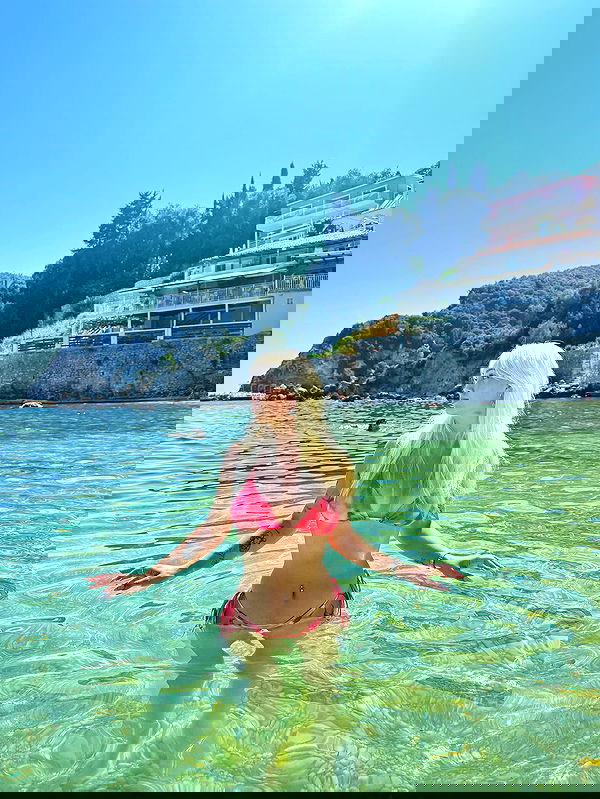 jaroslava_klavir jaroslava_klavir archive image