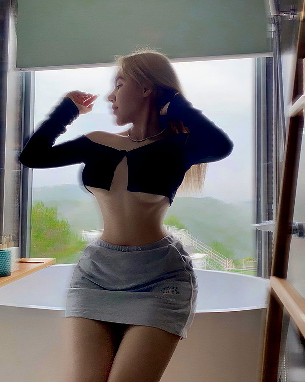 jessie_ng06 instagram image archive image