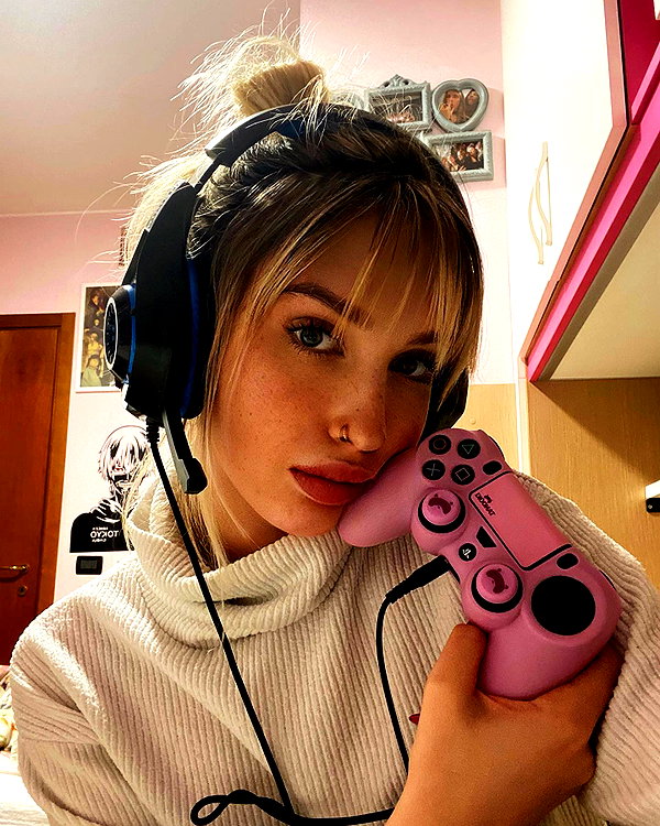 jhelenosx instagram image archive image