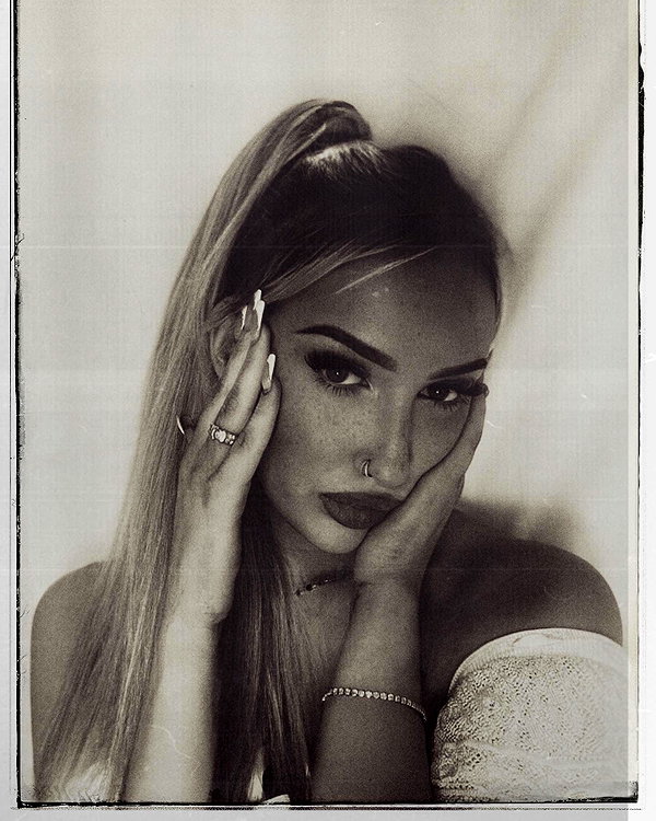 jhelenosx instagram image archive image