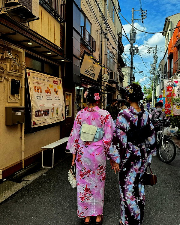 jjas.ding instagram image archive image