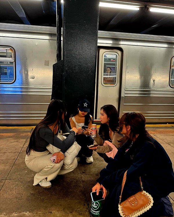 jjas.ding instagram image archive image