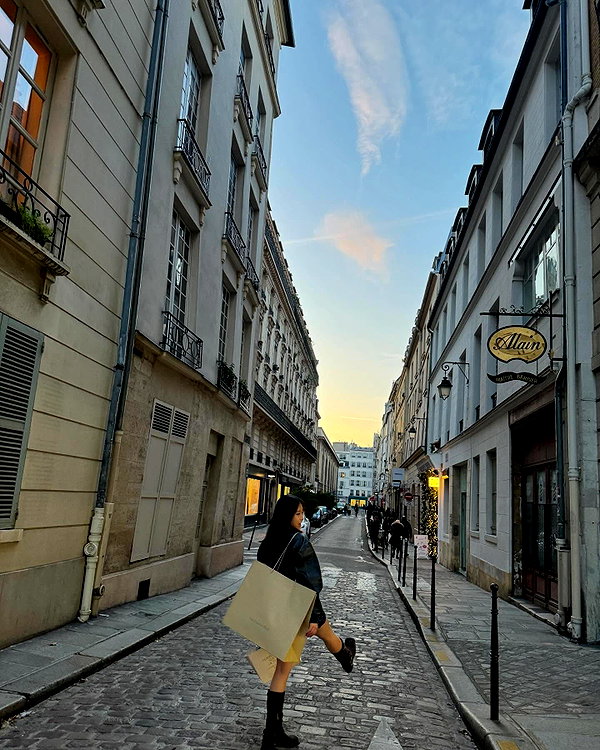 jjas.ding instagram image archive image