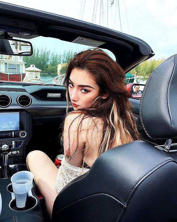 joslinw instagram image archive image