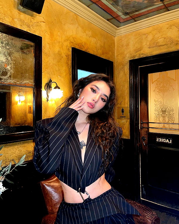 joslinw instagram image archive image