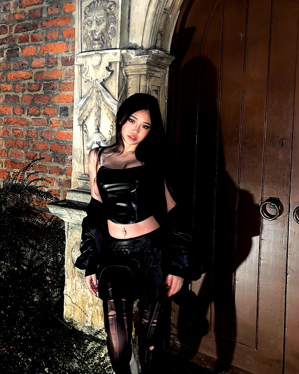 joycee.e instagram image archive image